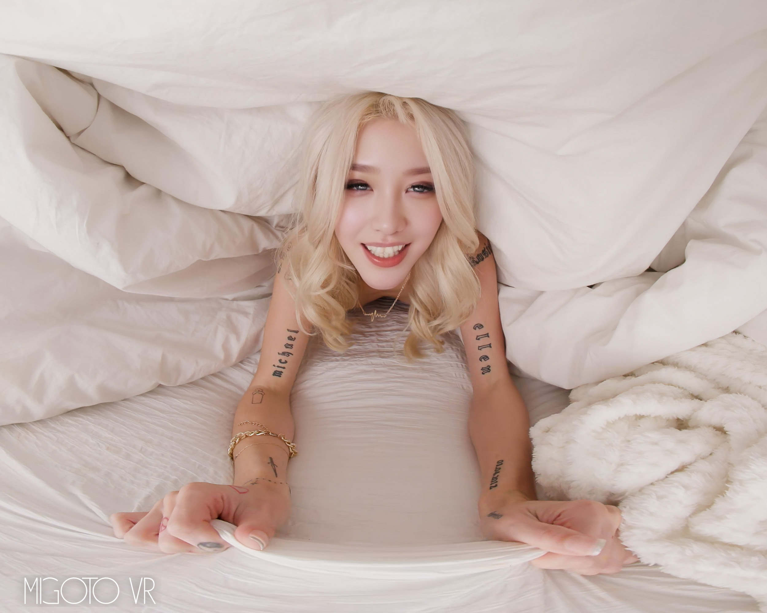 The-Switcheroo-Whitney-Malone-MigotoVR-vr-porn-video2.jpg