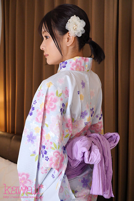 kavr00493jp-4.jpg