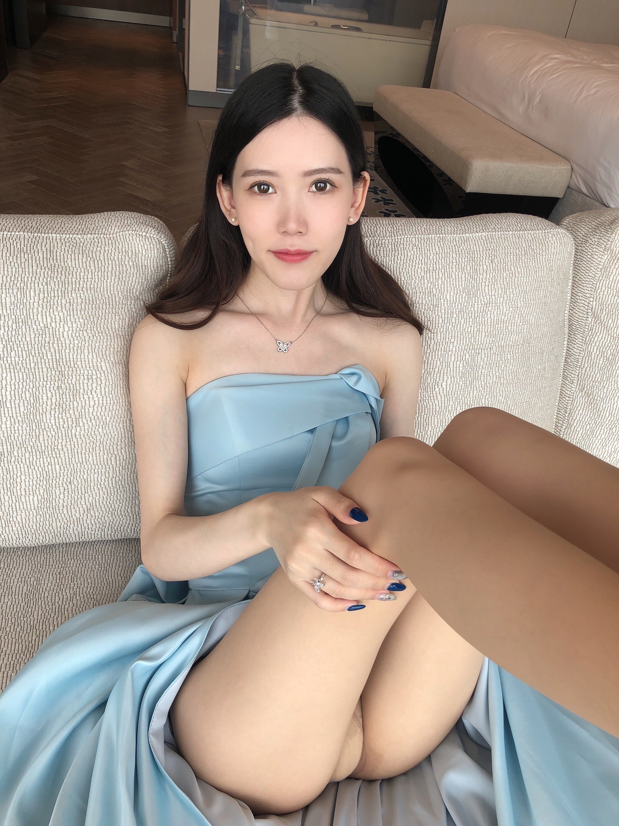 Go9WU6dbwAAOMj0.jpg