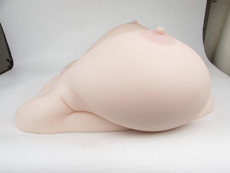 busty-ema-b4.jpg
