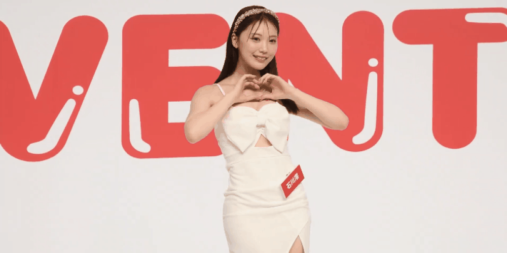 205808b8ql88lgne2g8na3.gif