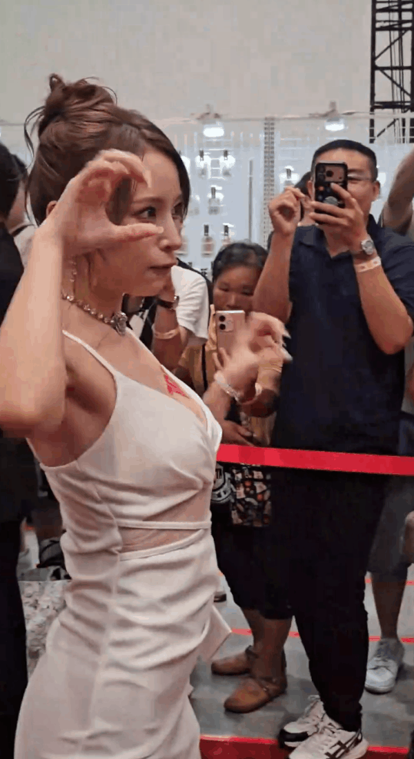 145254dshu40whk4dhfvdf.gif