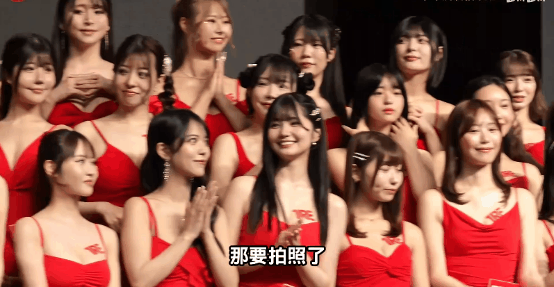 015800j9n0j93h9dp0vg90.gif