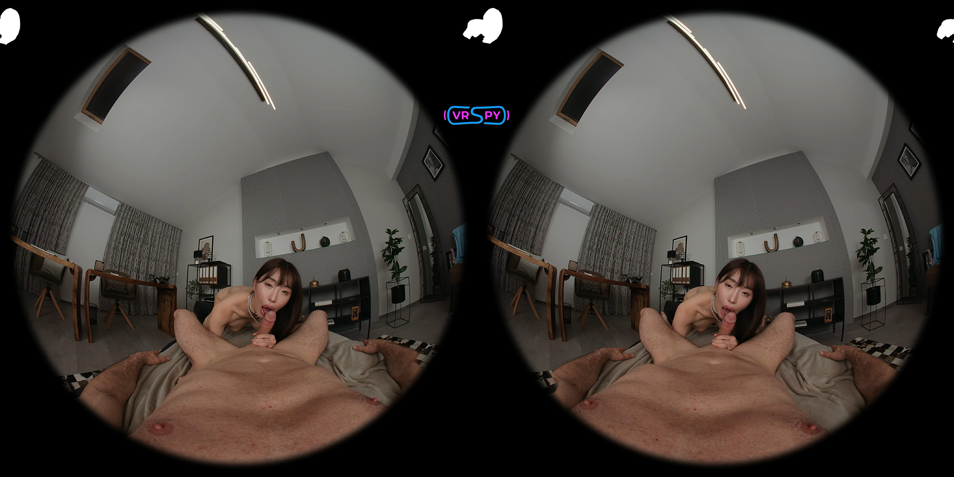 vrspy-clock-out_8k_original_lr_fisheye190_alpha.mp4_snapshot_00.52.58.175.png